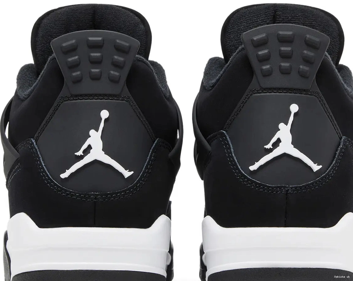Thunder Retro 4 White Jordan 0814